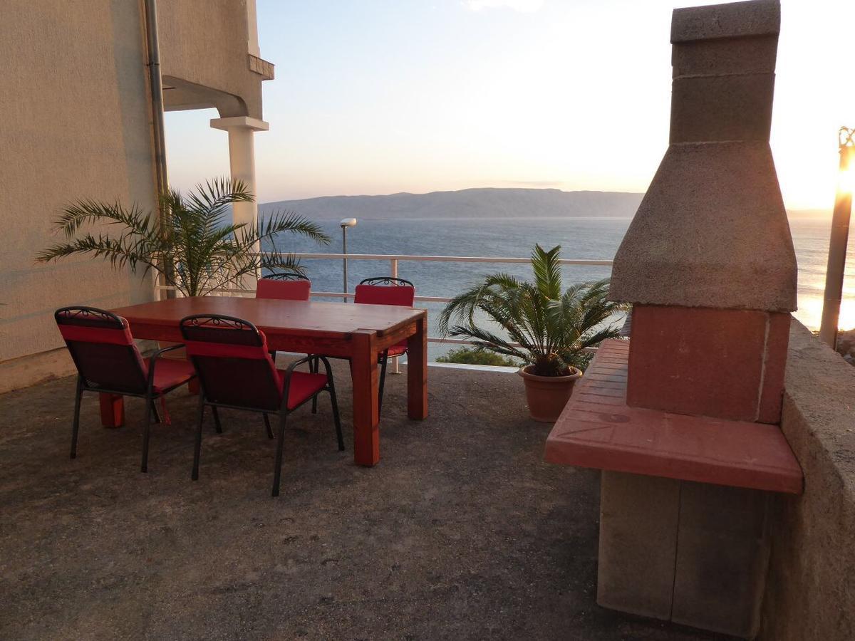 Apartment Ana Senj  Exteriör bild